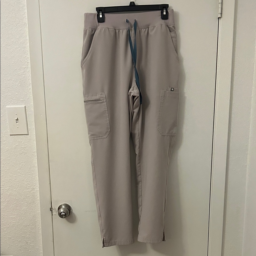 FIGS scrub pants